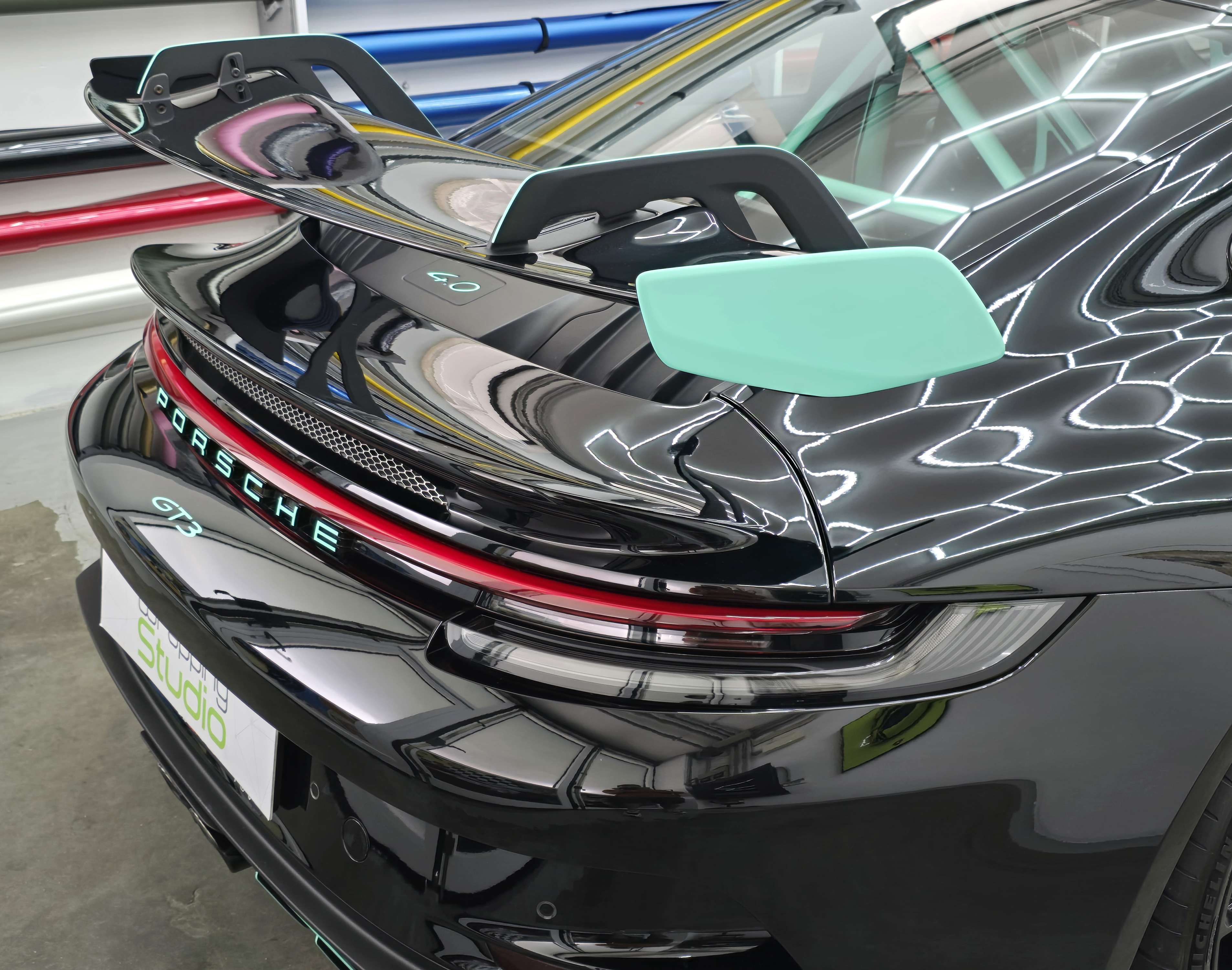 <b>Click to open image!</b> <b>Navigation tip:</b> Hover mouse on top of the right or left side of the image to see the next or previous image respectively.<br /><br />You are browsing images from the article:<br /><span class="sigProPopupCaption"></span>