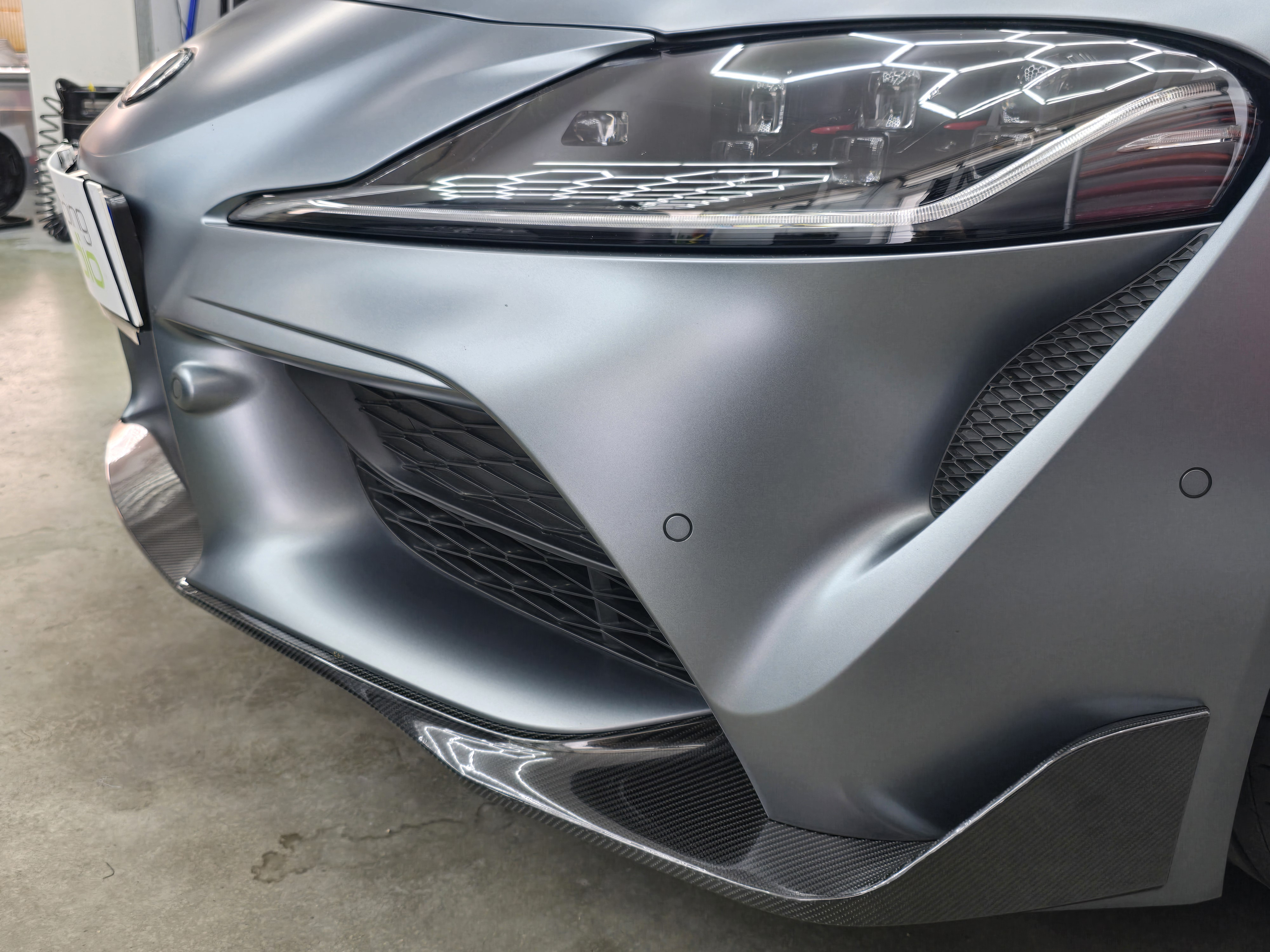 <b>Click to open image!</b> <b>Navigation tip:</b> Hover mouse on top of the right or left side of the image to see the next or previous image respectively.<br /><br />You are browsing images from the article:<br /><span class="sigProPopupCaption"></span>
