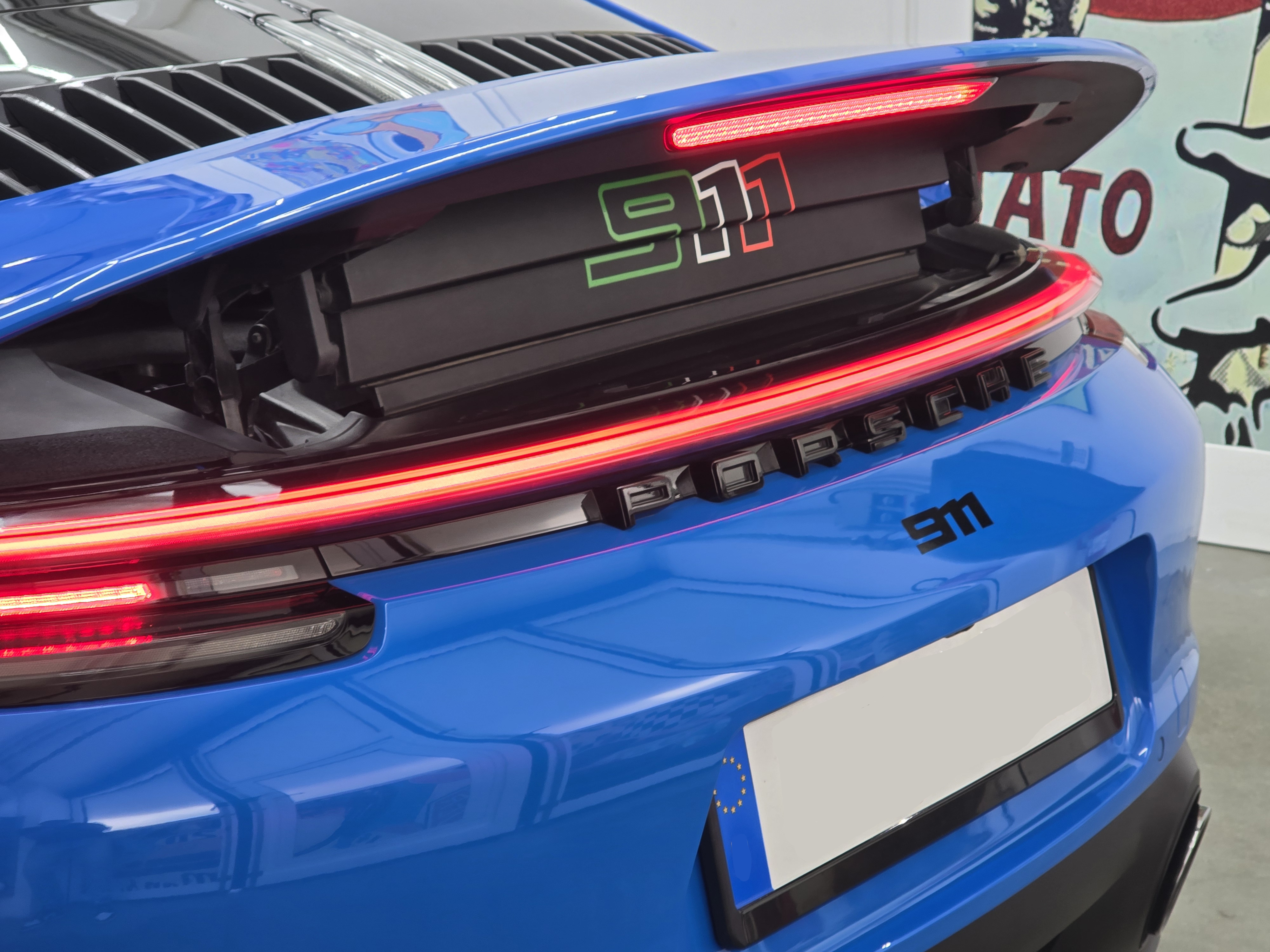 <b>Click to open image!</b> <b>Navigation tip:</b> Hover mouse on top of the right or left side of the image to see the next or previous image respectively.<br /><br />You are browsing images from the article:<br /><span class="sigProPopupCaption"></span>