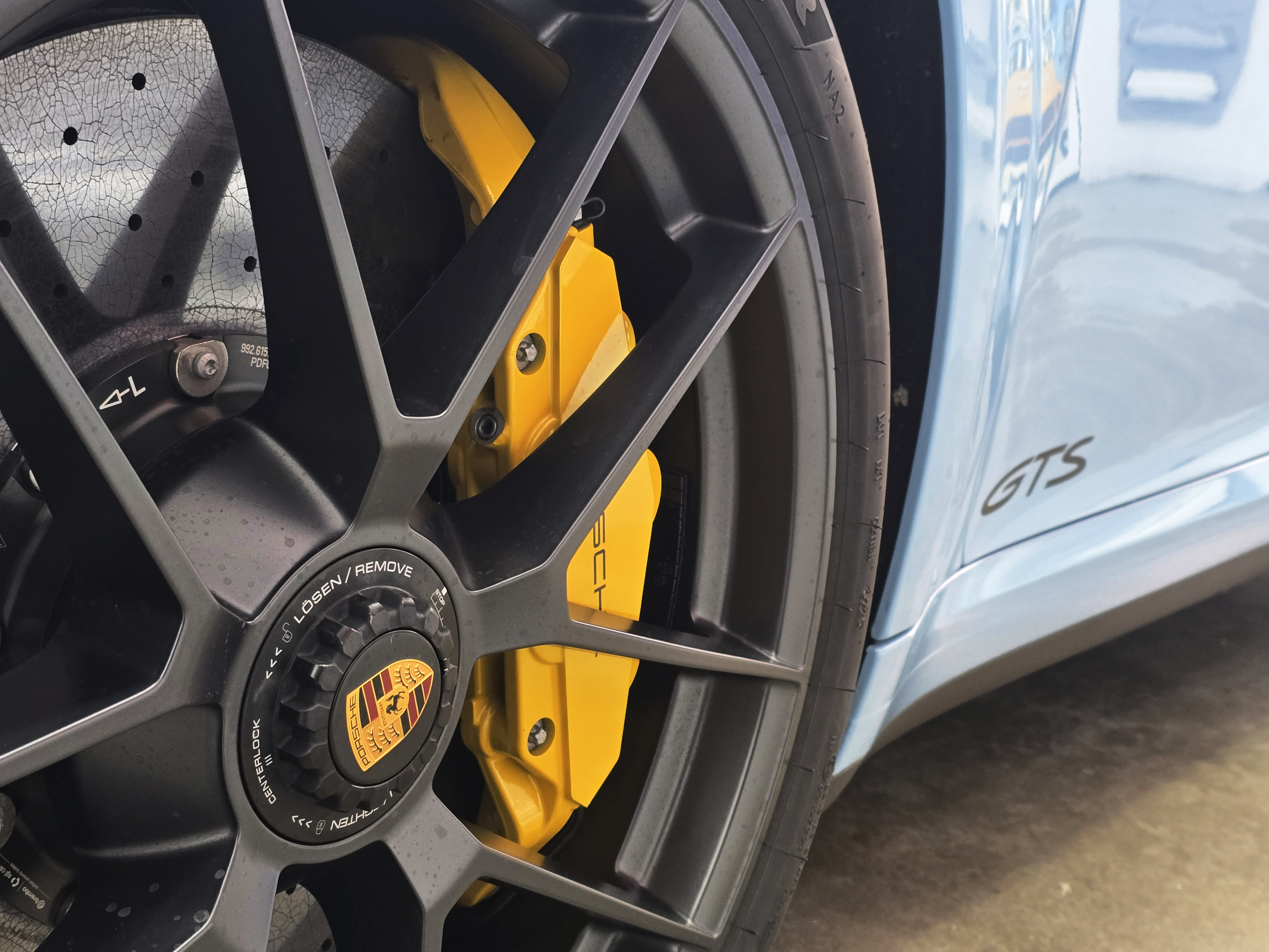 <b>Click to open image!</b> <b>Navigation tip:</b> Hover mouse on top of the right or left side of the image to see the next or previous image respectively.<br /><br />You are browsing images from the article:<br /><span class="sigProPopupCaption"></span>