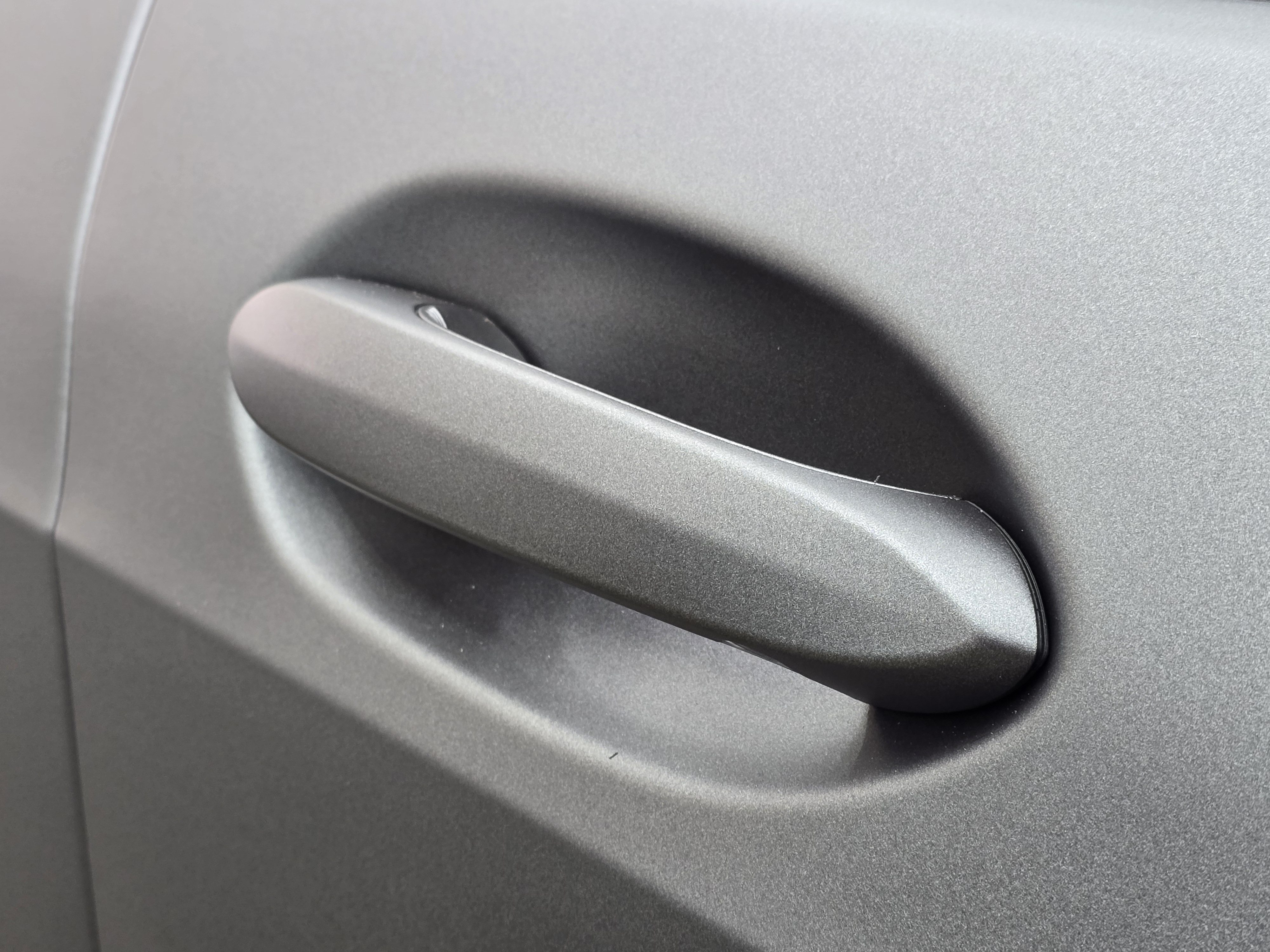 <b>Click to open image!</b> <b>Navigation tip:</b> Hover mouse on top of the right or left side of the image to see the next or previous image respectively.<br /><br />You are browsing images from the article:<br /><span class="sigProPopupCaption"></span>