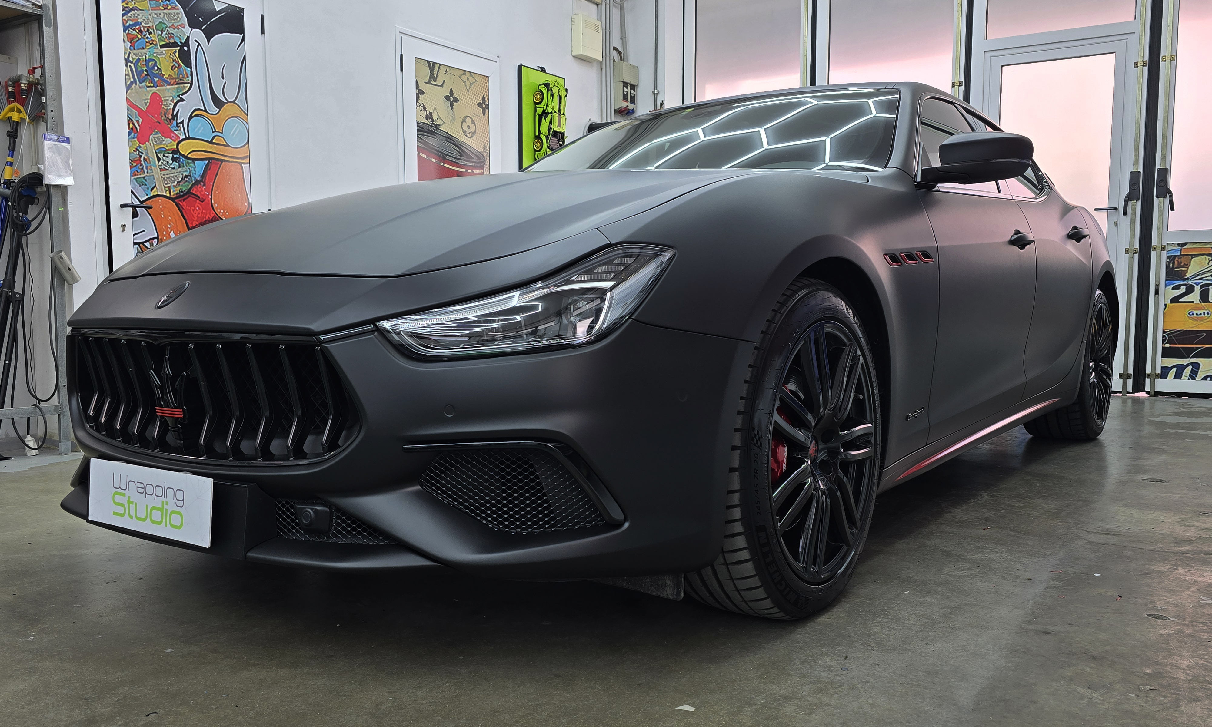 <b>Click to open image!</b> <b>Navigation tip:</b> Hover mouse on top of the right or left side of the image to see the next or previous image respectively.<br /><br />You are browsing images from the article:<br /><span class="sigProPopupCaption"></span>