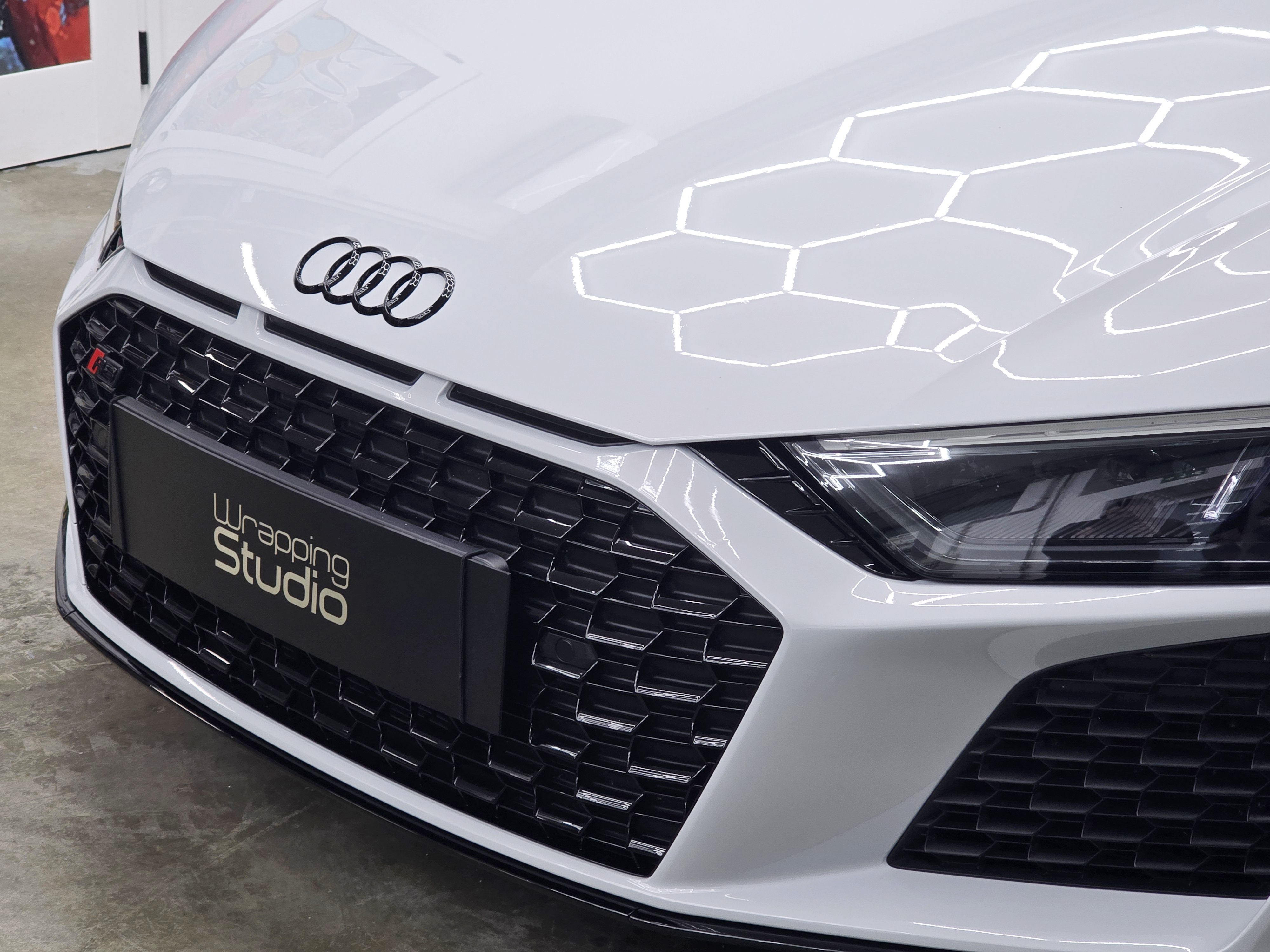 <b>Click to open image!</b> <b>Navigation tip:</b> Hover mouse on top of the right or left side of the image to see the next or previous image respectively.<br /><br />You are browsing images from the article:<br /><span class="sigProPopupCaption"></span>