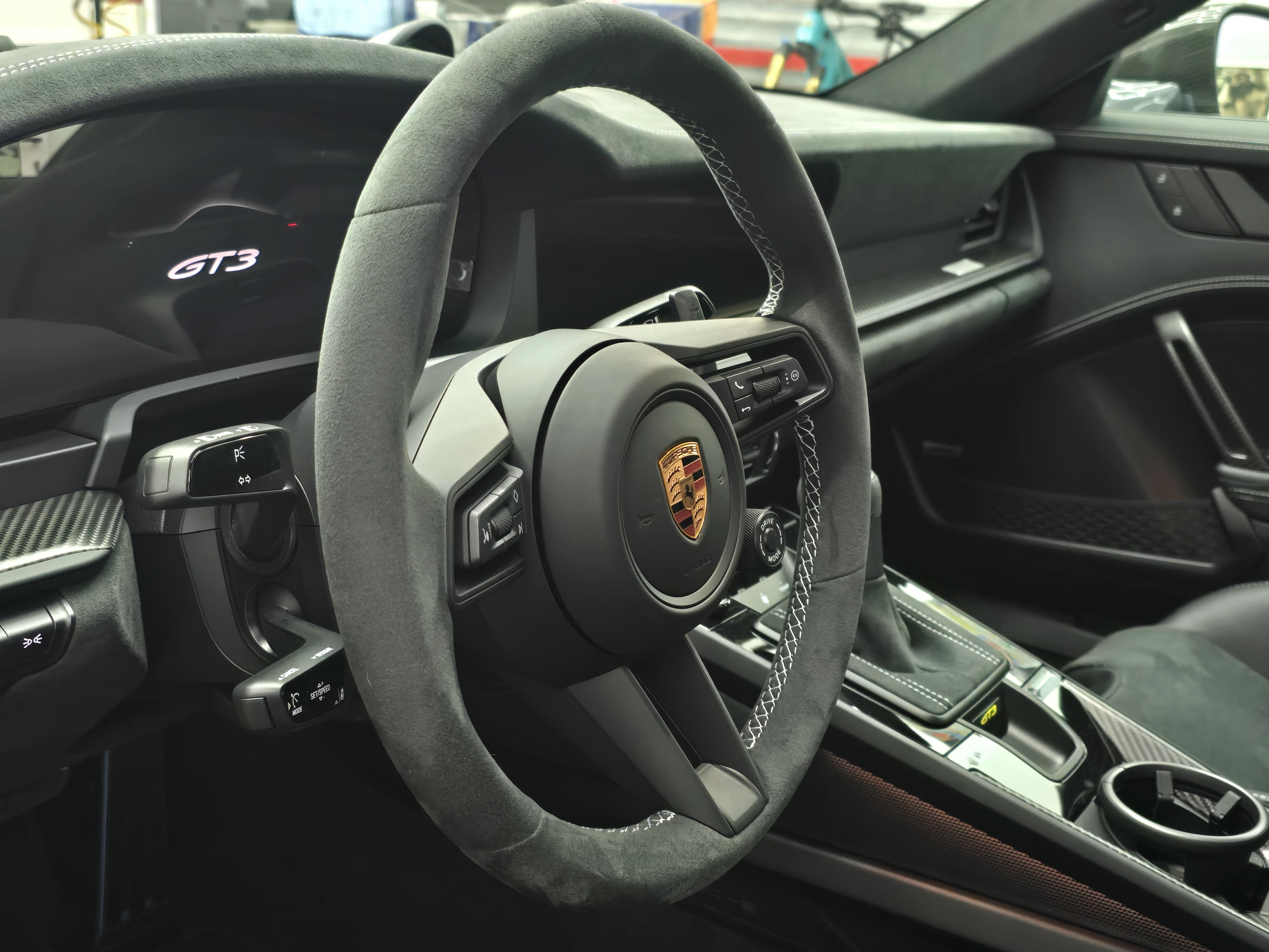 <b>Click to open image!</b> <b>Navigation tip:</b> Hover mouse on top of the right or left side of the image to see the next or previous image respectively.<br /><br />You are browsing images from the article:<br /><span class="sigProPopupCaption"></span>