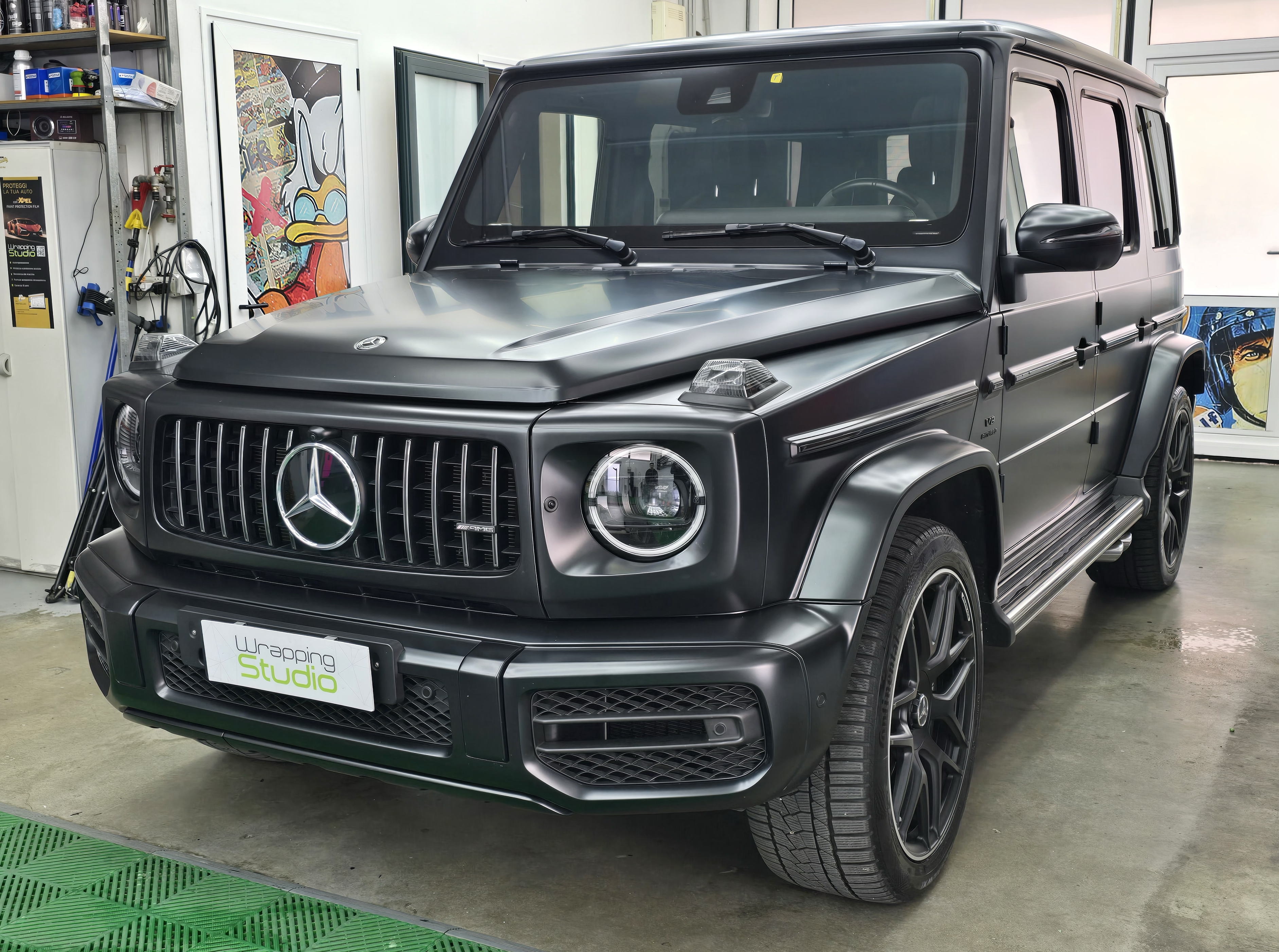 <b>Click to open image!</b> <b>Navigation tip:</b> Hover mouse on top of the right or left side of the image to see the next or previous image respectively.<br /><br />You are browsing images from the article:<br /><span class="sigProPopupCaption"></span>