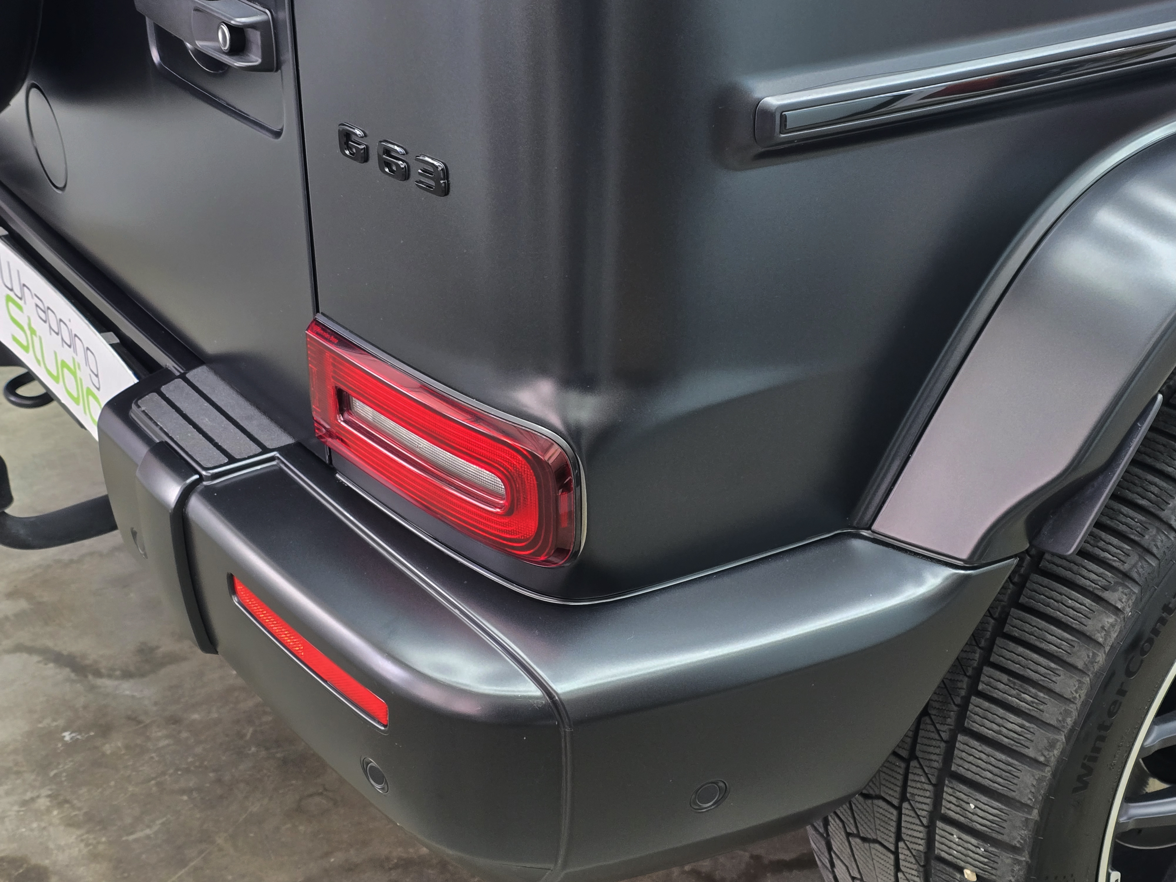 <b>Click to open image!</b> <b>Navigation tip:</b> Hover mouse on top of the right or left side of the image to see the next or previous image respectively.<br /><br />You are browsing images from the article:<br /><span class="sigProPopupCaption"></span>