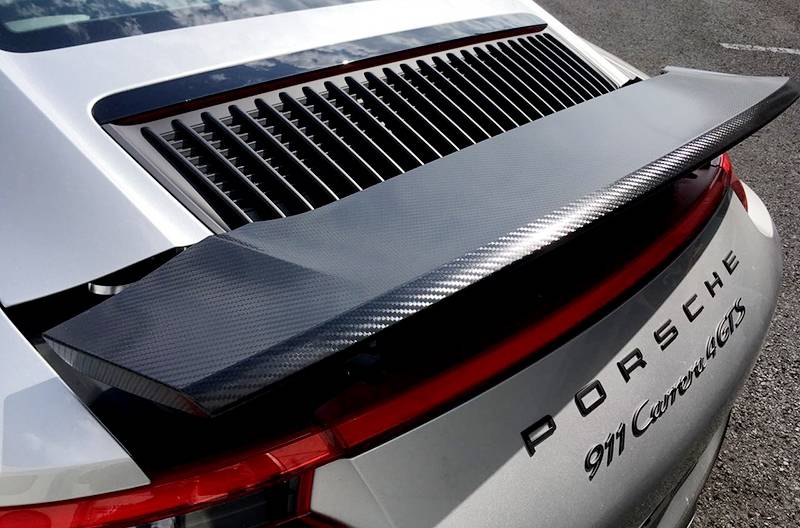 Porsche 911 Carrera 4 GTS - Wrapping Spioler + Paint Protection Film