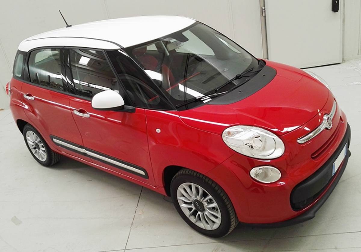 Fiat 500 L - Wrapping Tetto , Specchietti e Spioler &quot;Bianco Satinato&quot;