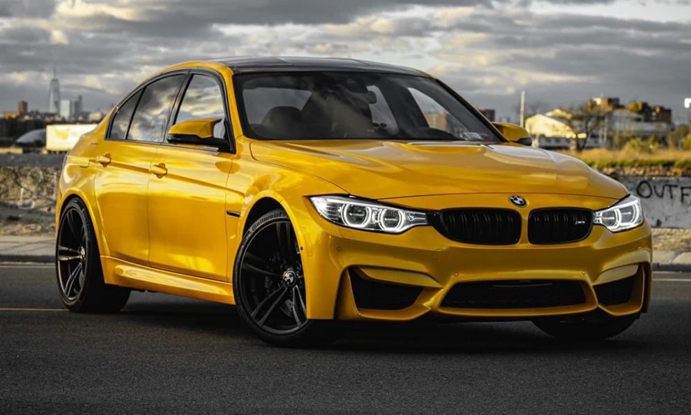 BMW M3 | Wrapping Dandelion Yellow | Super Gloss Film