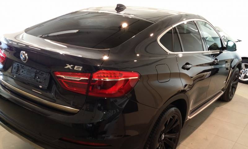 BMW X6- Oscuramento Vetri